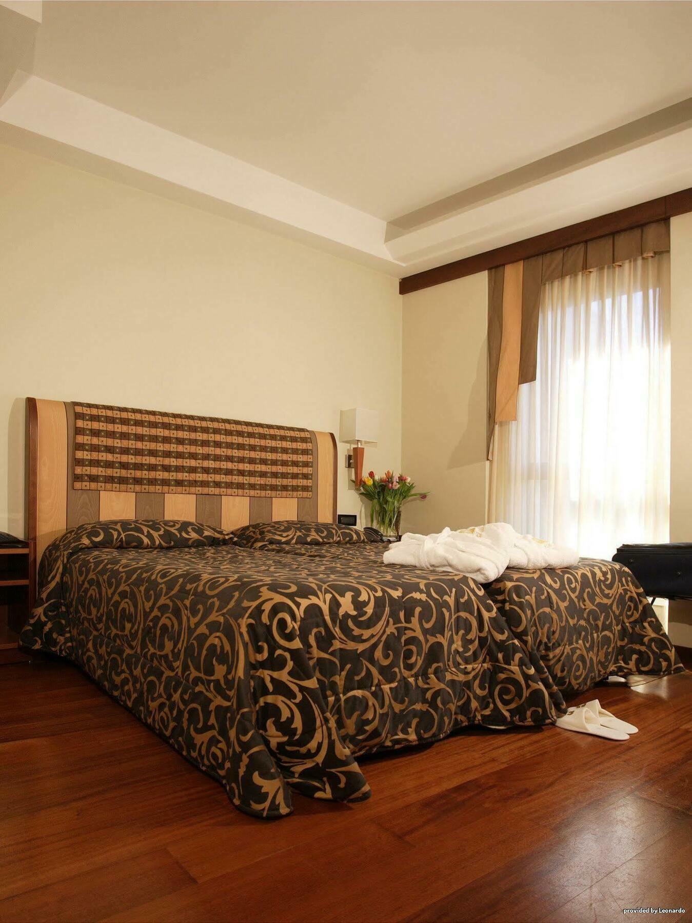 Best Western Madison Hotel Milan Room photo
